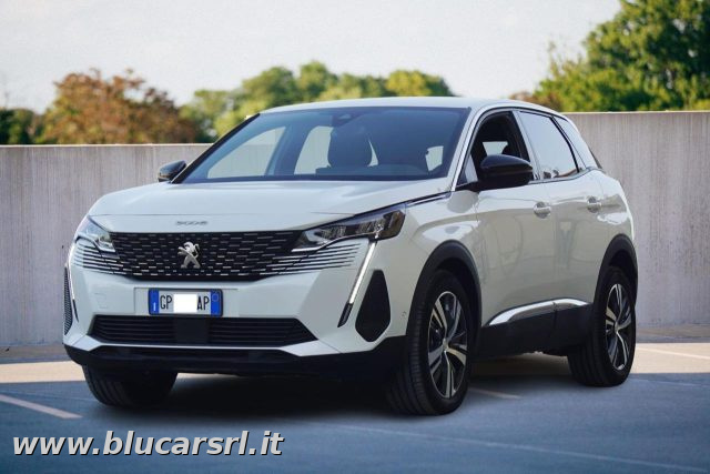 PEUGEOT 3008 usata, con Airbag