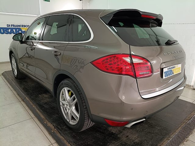 PORSCHE Cayenne usata, con Cerchi in lega