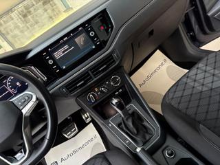 VOLKSWAGEN Taigo usata, con USB