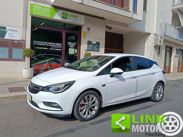 OPEL Astra usata, con Sedile posteriore sdoppiato