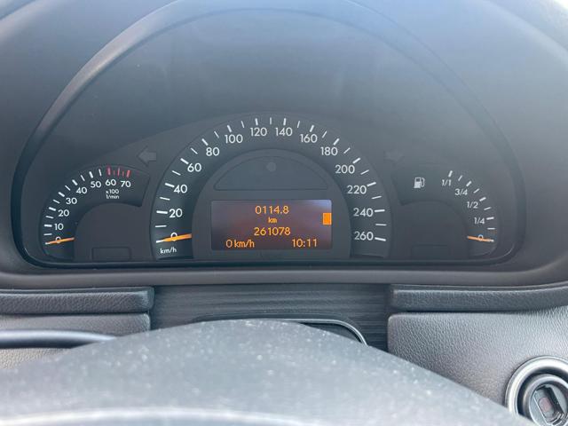 MERCEDES-BENZ C 200 usata, con Fendinebbia