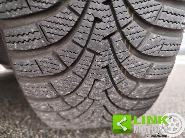 VOLVO V40 usata, con Climatizzatore