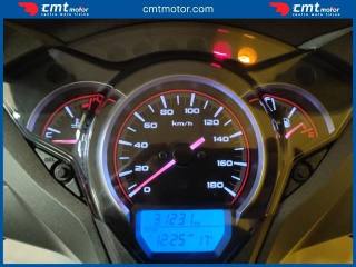 HONDA SH 300 i usata 4