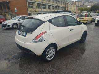 LANCIA Ypsilon usata, con Controllo trazione