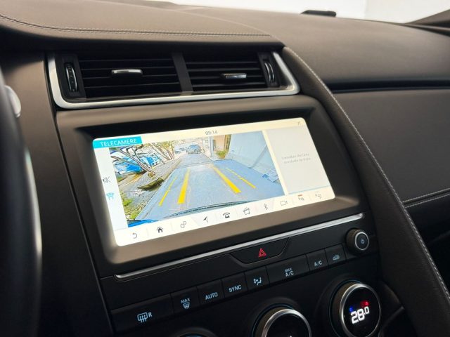 JAGUAR E-Pace usata, con Fari LED