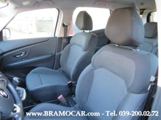 RENAULT Scenic usata, con Fari LED