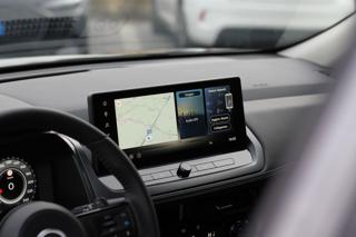 NISSAN Qashqai usata, con Climatizzatore