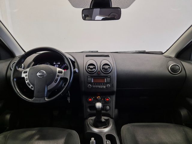 NISSAN Qashqai usata, con Controllo automatico clima