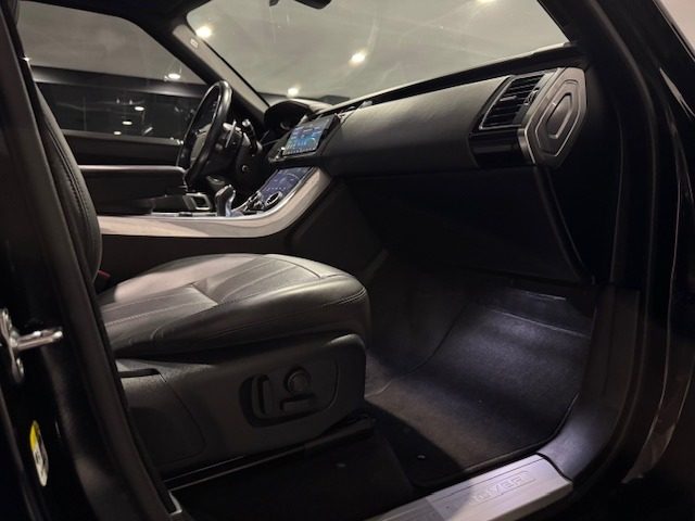 LAND ROVER Range Rover Sport usata, con Servosterzo