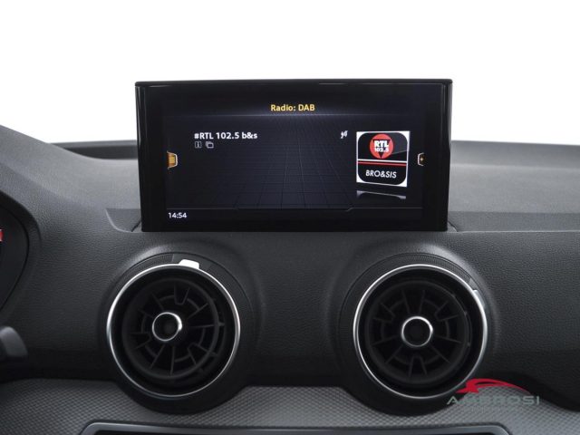 AUDI Q2 usata 13