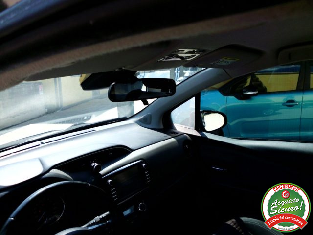 TOYOTA Yaris usata, con Controllo elettronico della corsia