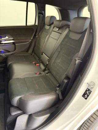 MERCEDES-BENZ GLB 200 usata, con Fendinebbia