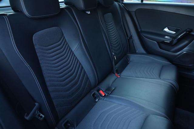 MERCEDES-BENZ A 180 usata, con Sensore di pioggia