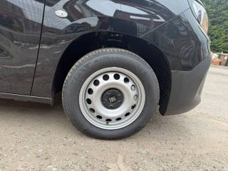 FIAT Doblo usata, con Riconoscimento dei segnali stradali