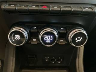 RENAULT Captur usata, con Hill holder