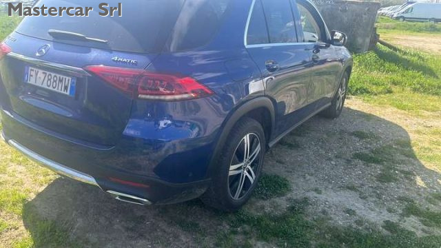 MERCEDES-BENZ GLE 300 usata, con Alzacristalli elettrici