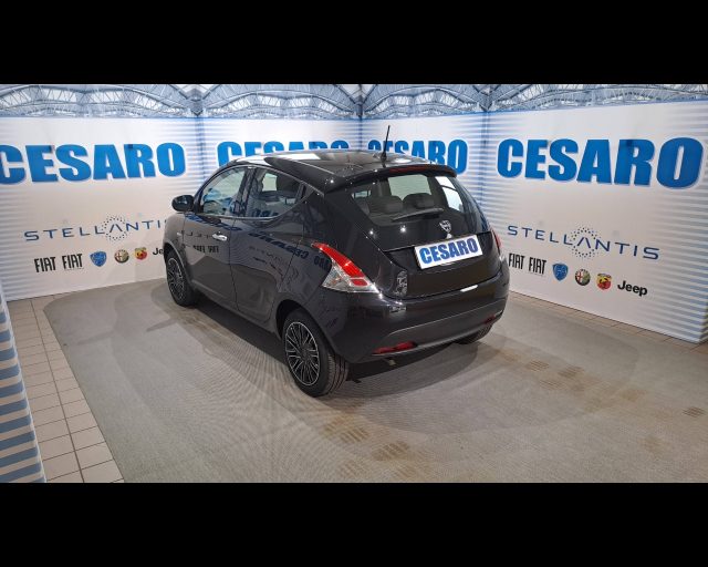 LANCIA Ypsilon usata, con Alzacristalli elettrici