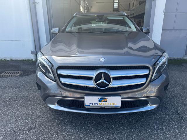 MERCEDES-BENZ GLA 220 usata, con Airbag