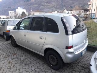 OPEL Meriva usata, con Airbag