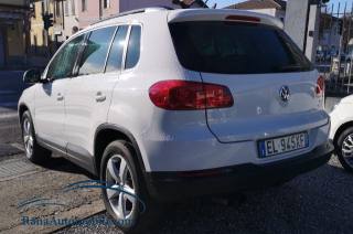 VOLKSWAGEN Tiguan usata, con Autoradio