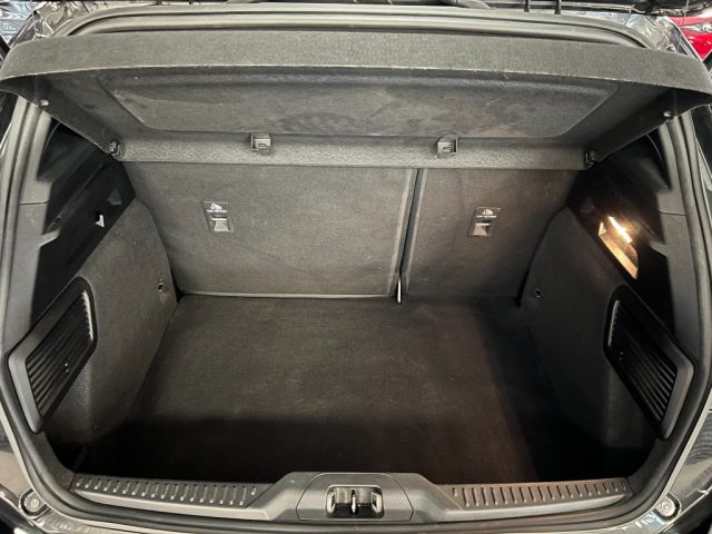 FORD Focus usata, con Volante in pelle