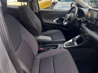 TOYOTA Yaris usata, con Bluetooth