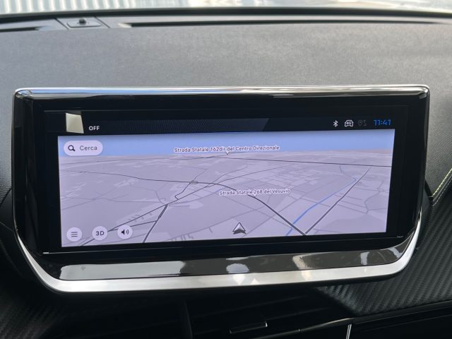 PEUGEOT 208 usata, con USB