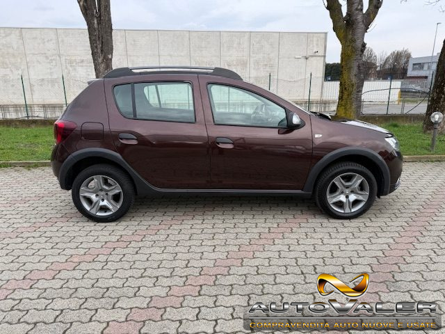 DACIA Sandero usata, con Boardcomputer
