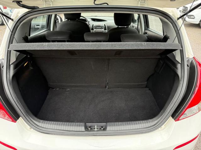 HYUNDAI i20 usata, con Filtro antiparticolato