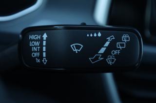 VOLKSWAGEN T-Roc usata, con Touch screen