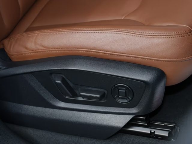AUDI Q8 usata, con Controllo automatico clima
