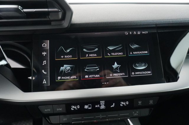 AUDI A3 usata, con Leve al volante