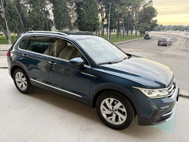 VOLKSWAGEN Tiguan usata, con Airbag laterali