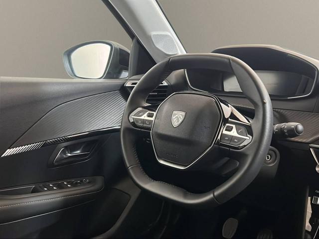 PEUGEOT 208 usata, con USB