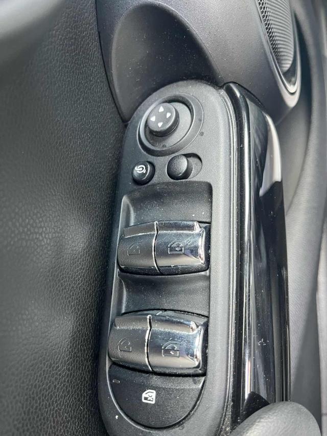 MINI Cooper usata, con Bracciolo