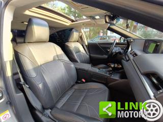 LEXUS ES 300 usata, con Isofix
