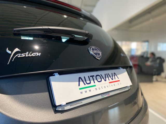 LANCIA Ypsilon usata, con ESP