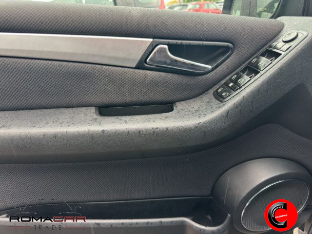 MERCEDES-BENZ A 180 usata, con Controllo trazione