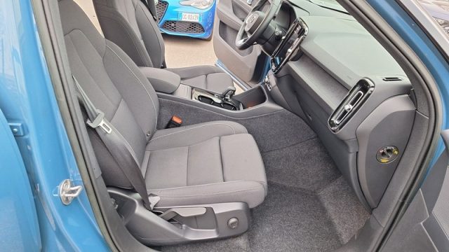 VOLVO XC40 usata, con Autoradio