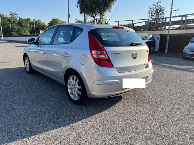 HYUNDAI i30 usata, con Cerchi in lega