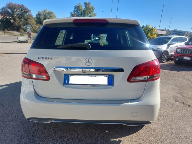 MERCEDES-BENZ B 180 usata 7