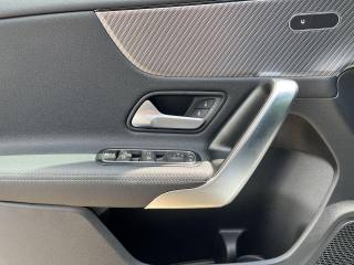 MERCEDES-BENZ A 180 usata, con Fendinebbia