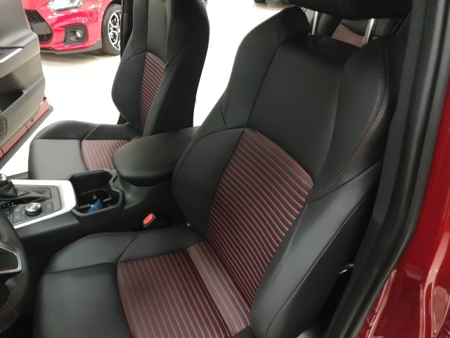 SUZUKI Across usata, con Leve al volante