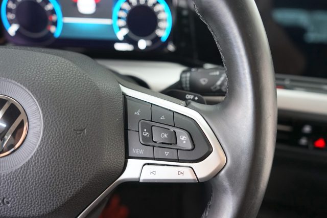 VOLKSWAGEN Golf usata, con Schermo multifunzione interamente digitale