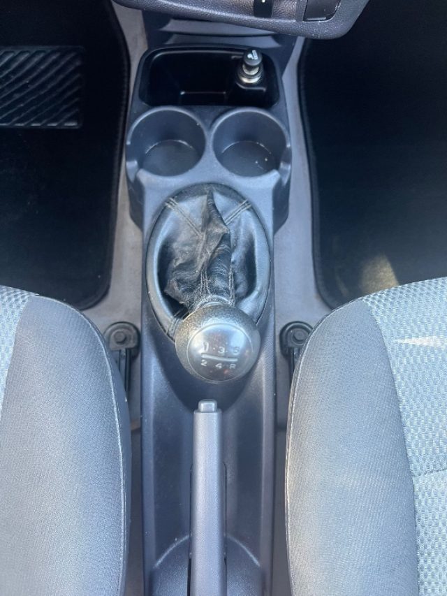 KIA Picanto usata 8