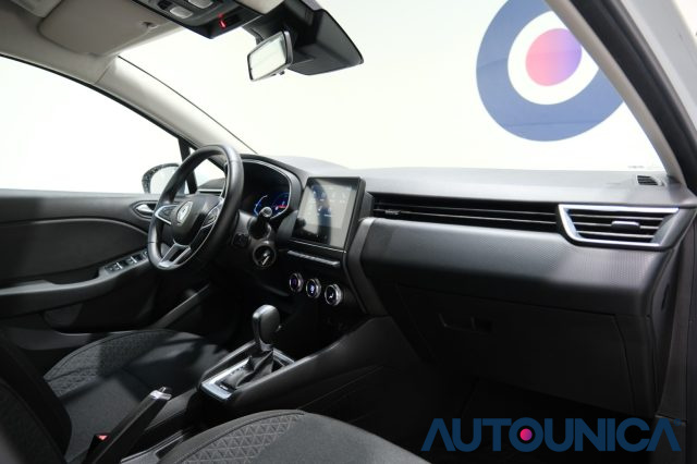 RENAULT Clio usata 47