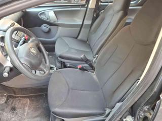 TOYOTA Aygo usata, con Chiusura centralizzata