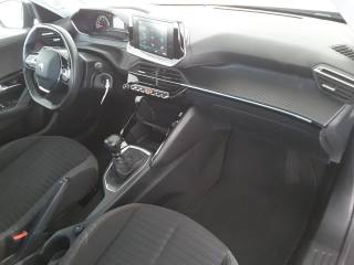 PEUGEOT 2008 usata, con Cruise Control