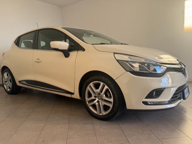 RENAULT Clio usata 1