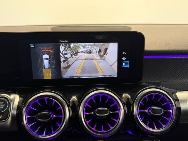 MERCEDES-BENZ GLB 200 usata, con Fendinebbia